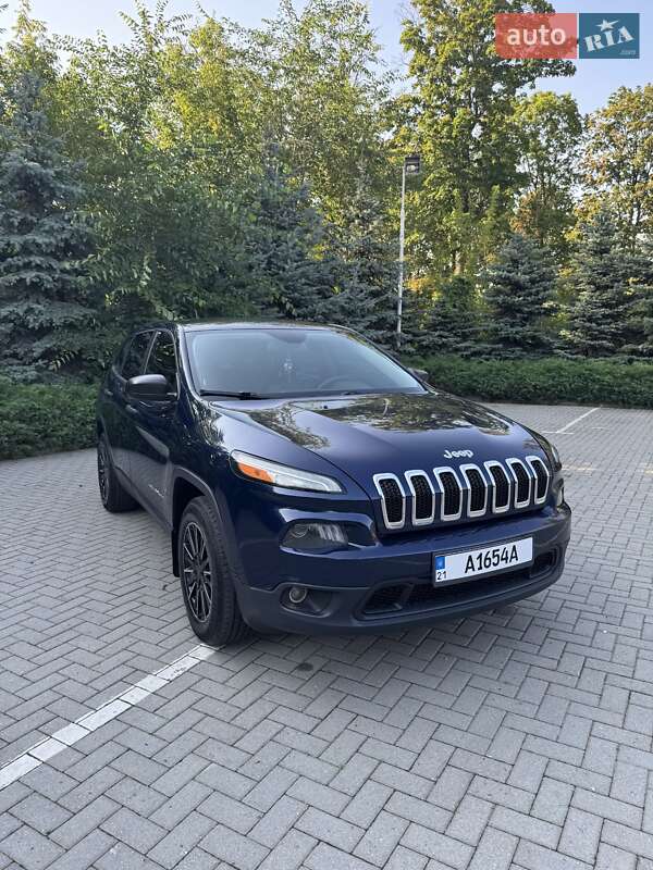 Jeep Cherokee (2015)