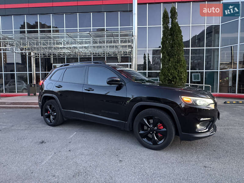 Jeep Cherokee (2018)