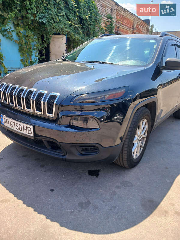 Jeep Cherokee (2015)