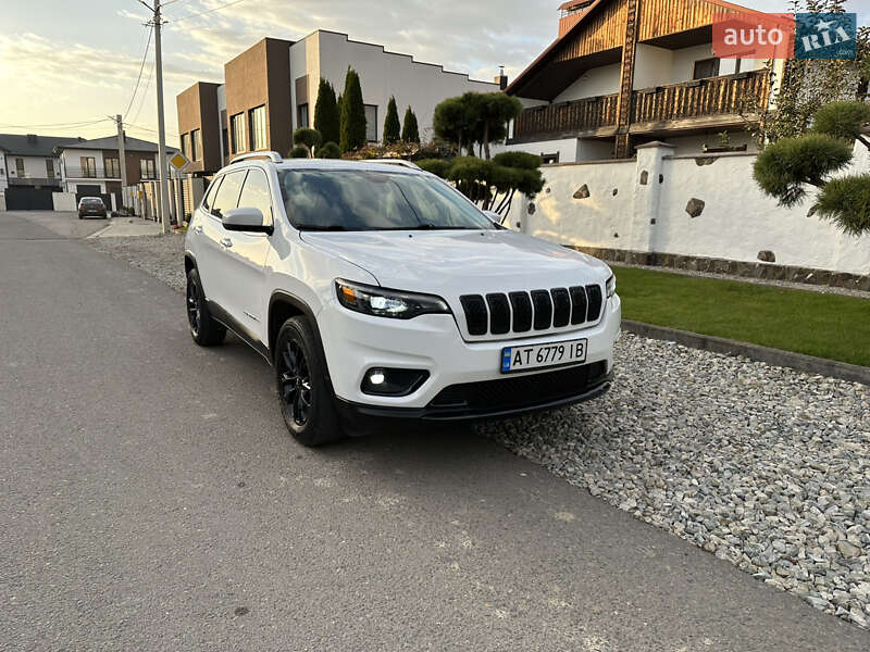 Jeep Cherokee (2019)
