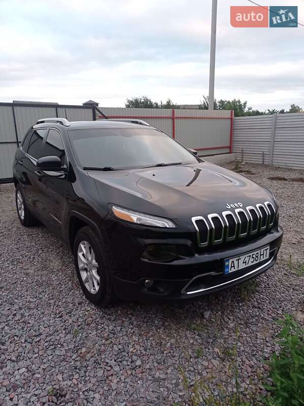 Jeep Cherokee (2017)
