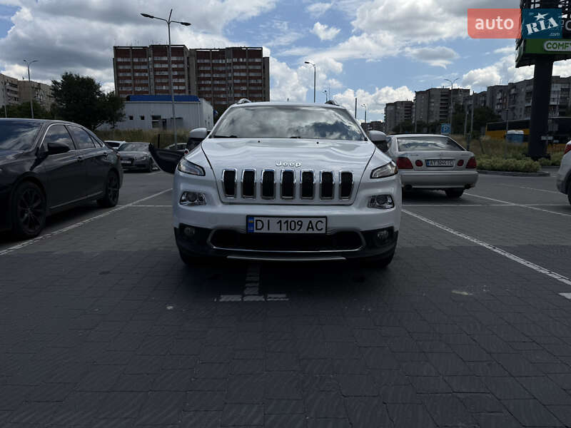 Jeep Cherokee (2017)