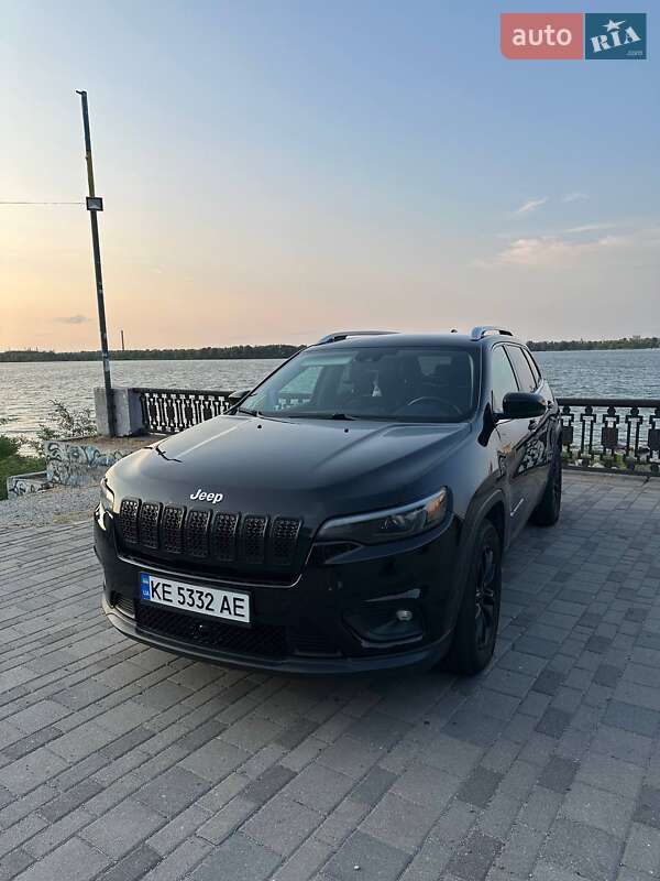 Jeep Cherokee (2018)