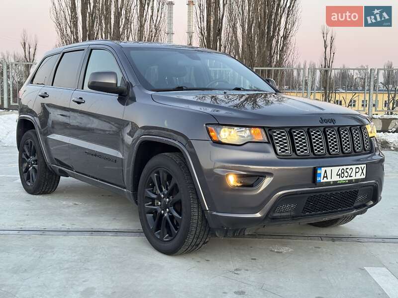 Jeep Grand cherokee (2021)