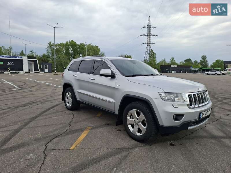 Jeep Grand cherokee (2011)
