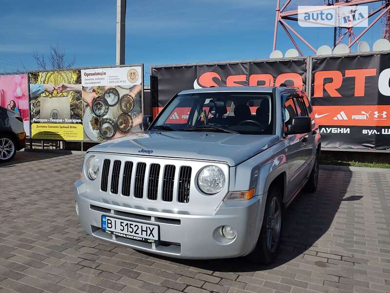 Jeep Patriot 4kh4 (2008)