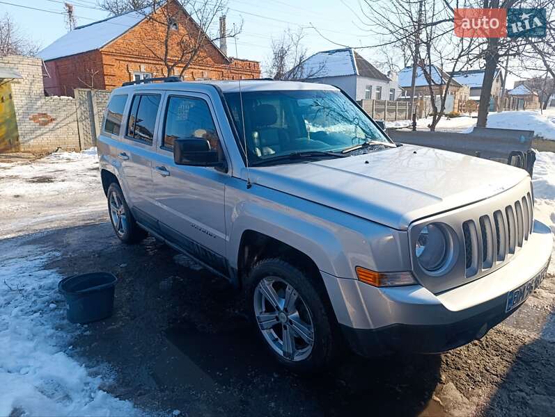 Jeep Patriot (2011)