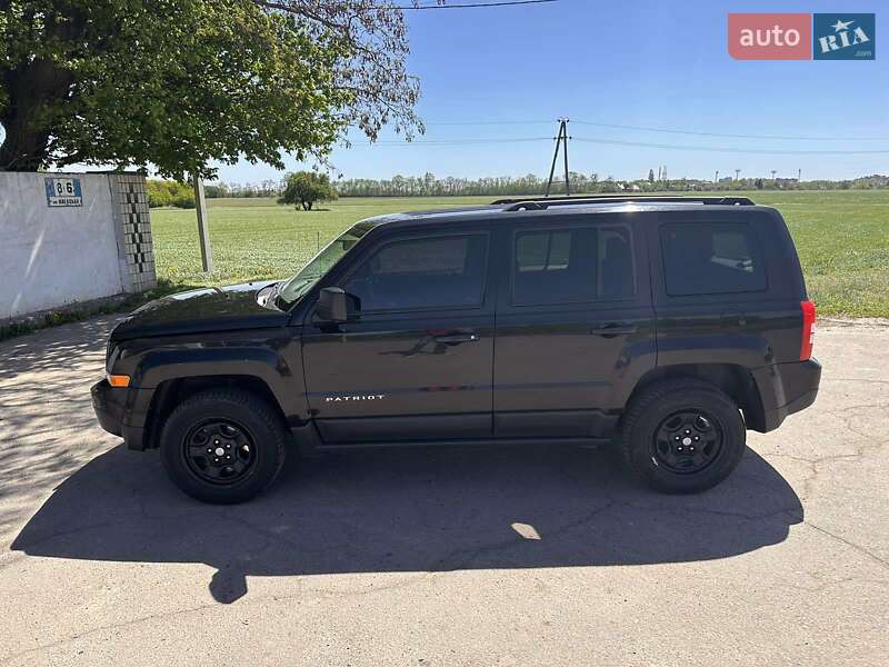 Jeep Patriot (2015)
