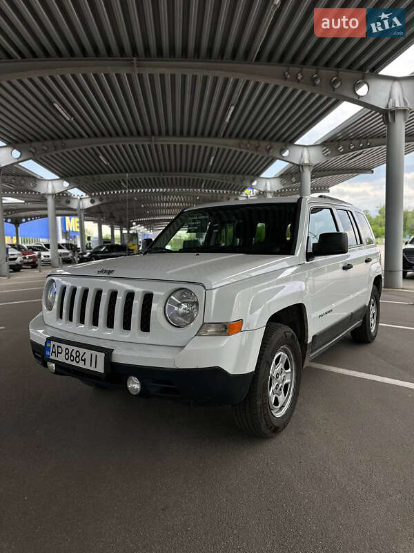Jeep Patriot (2016)