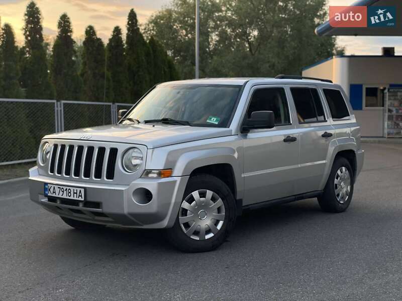Jeep Patriot (2008)