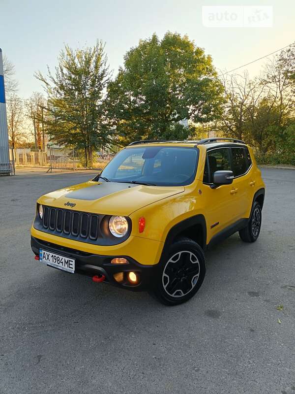 Jeep Renegade trailhawk (2015)