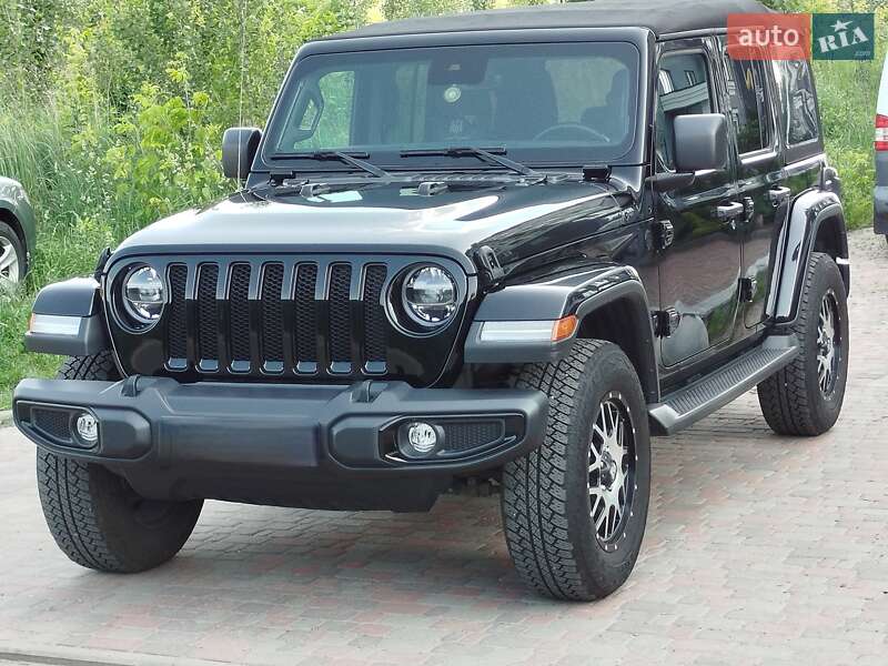 Jeep Wrangler (2021)
