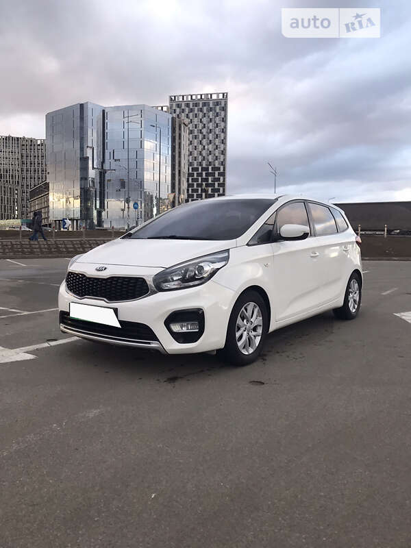 Kia Carens (2017)