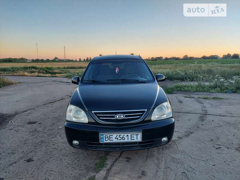 Kia Carens (2002)