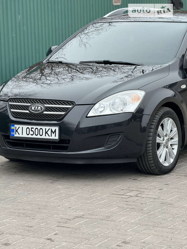 Kia Ceed (2007)