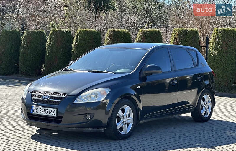Kia Ceed (2008)