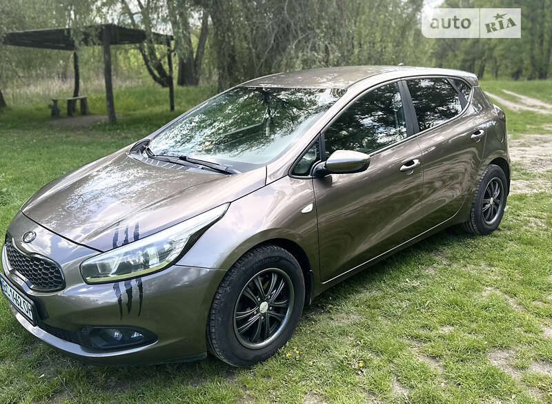 Kia Ceed (2013)