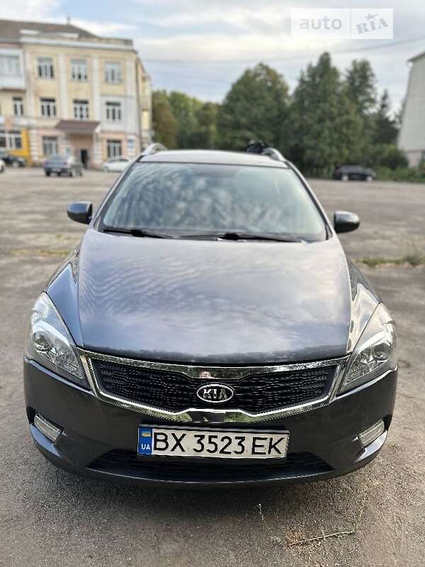 Kia Ceed (2009)