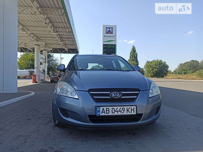 Kia Ceed (2008)