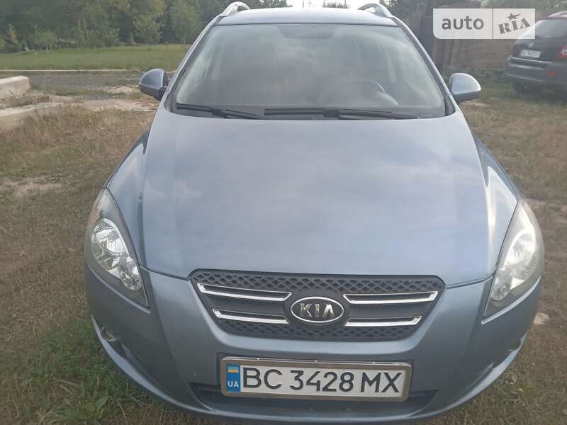 Kia Ceed (2008)