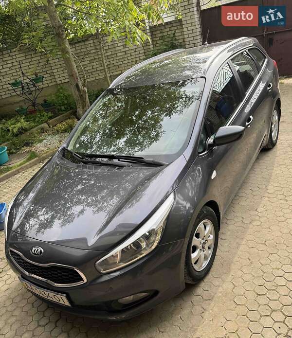 Kia Ceed (2013)