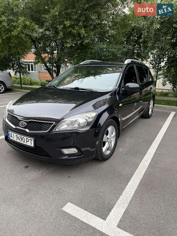 Kia Ceed (2012)