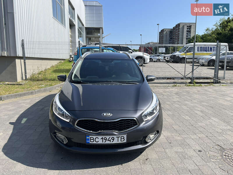 Kia Ceed (2012)