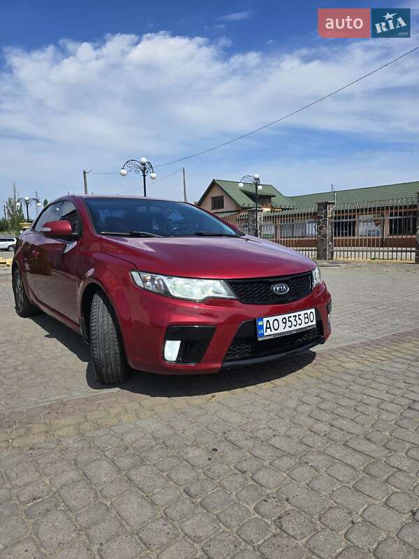 Kia Cerato koup (2009)