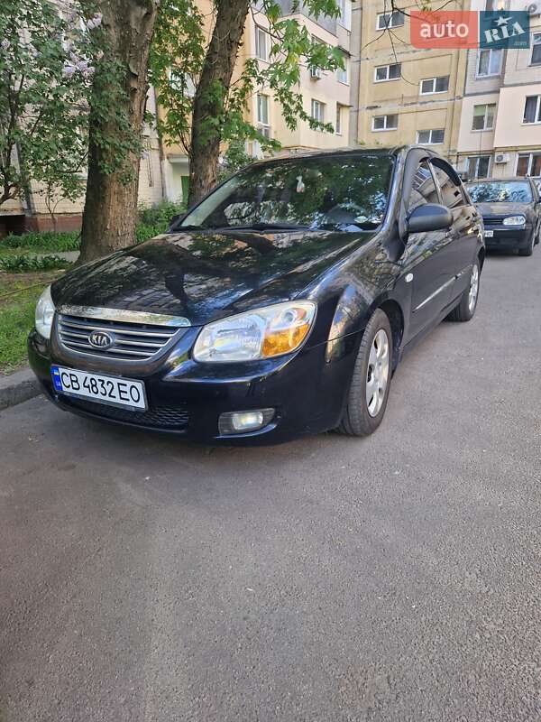 Kia Cerato (2007)