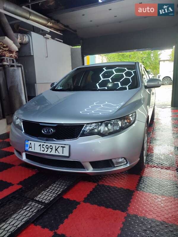 Kia Cerato (2009)