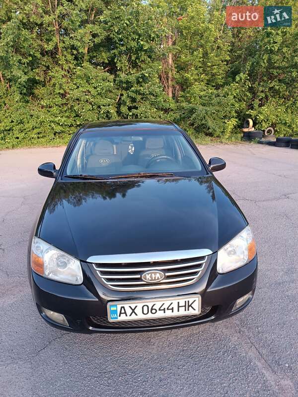 Kia Cerato (2008)