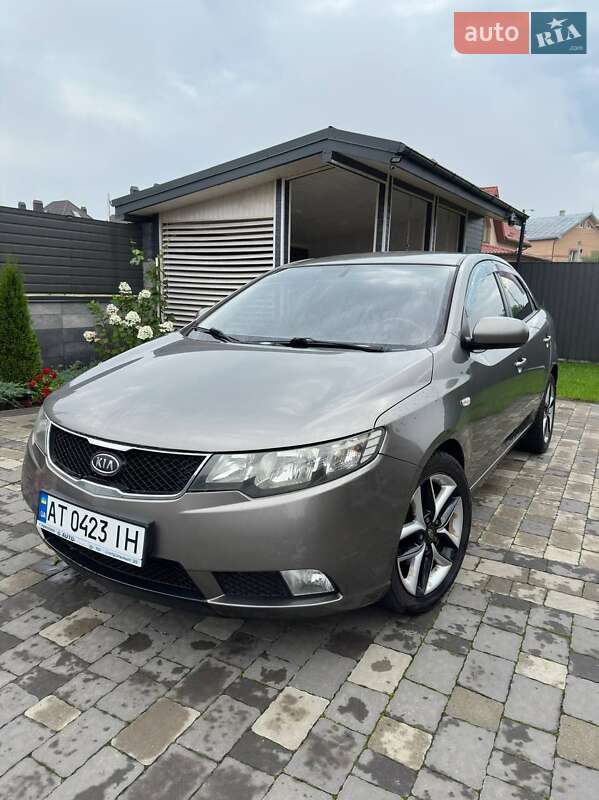 Kia Cerato (2010)