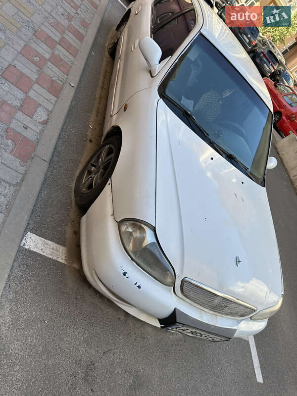 Kia Clarus (1999)