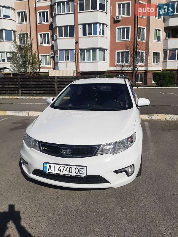 Kia Forte (2010)