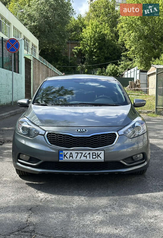 Kia Forte (2016)