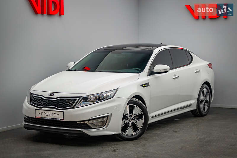 Kia K5 (2012)