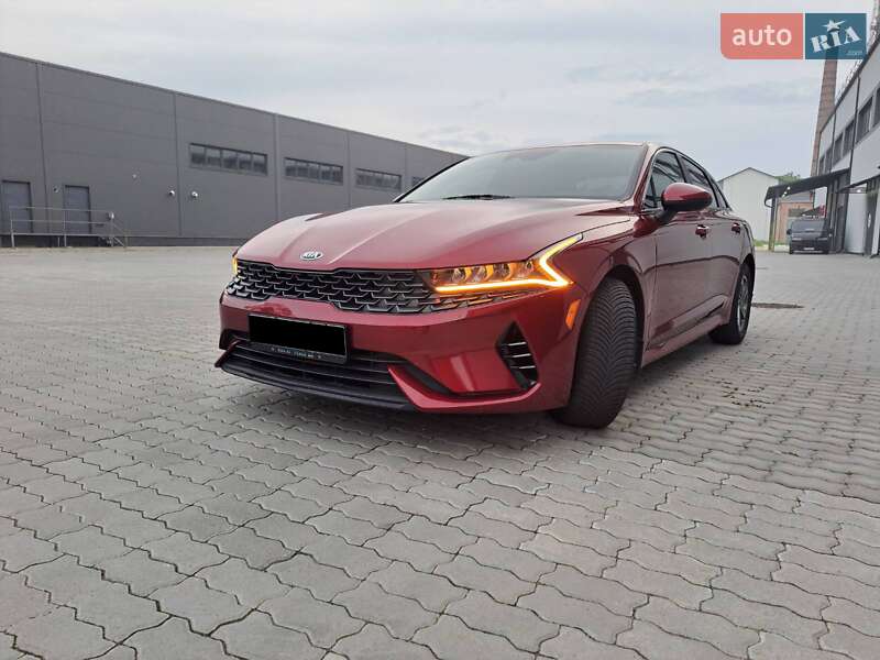 Kia K5 (2021)