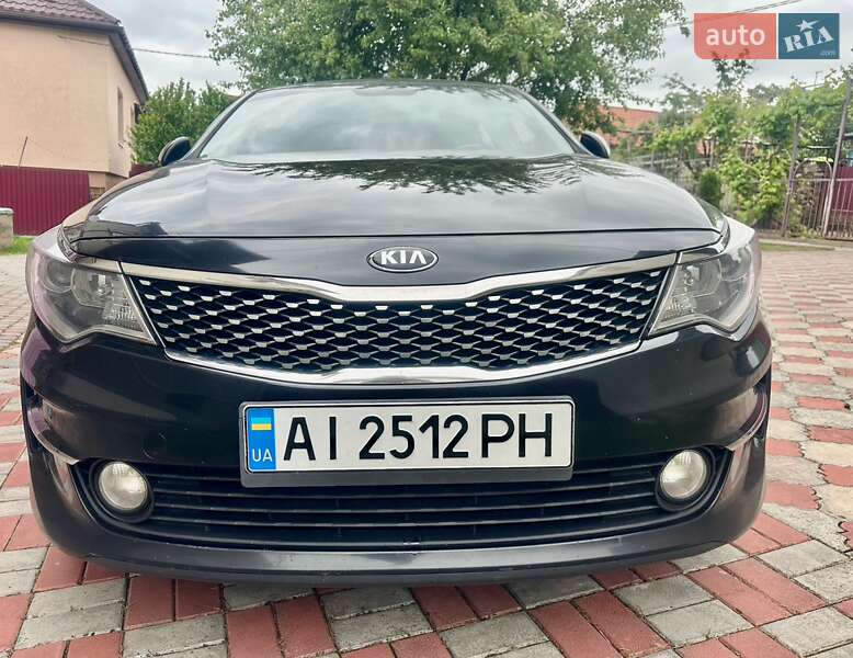 Kia K5 (2016)