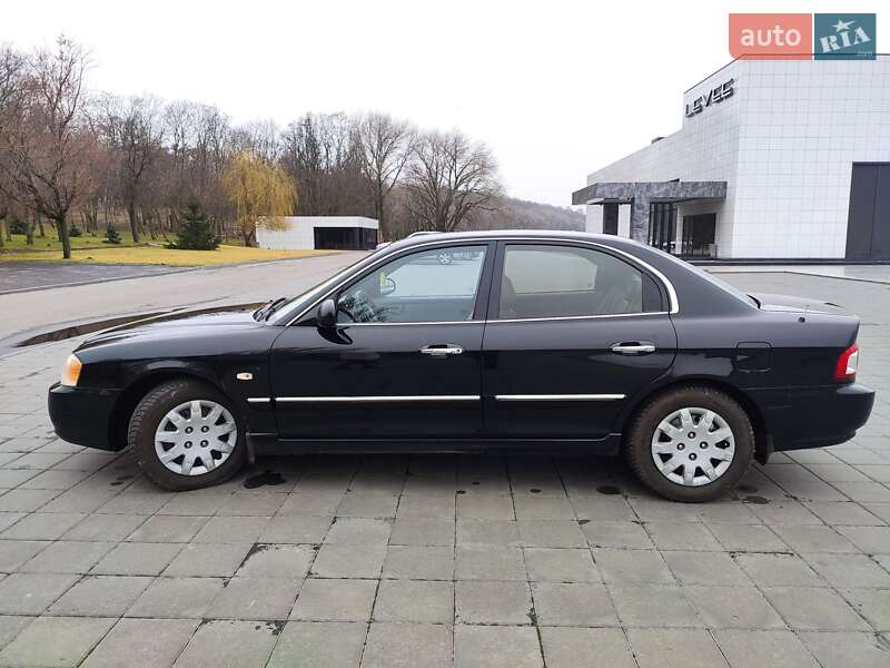 Kia Magentis (2004)