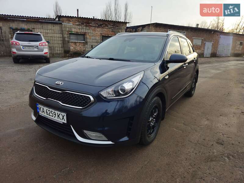 Kia Niro (2016)