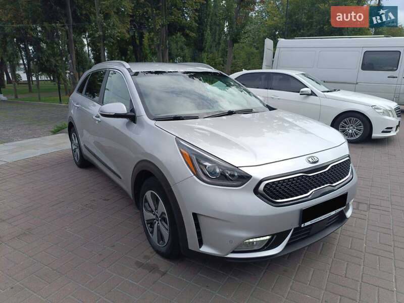 Kia Niro (2017)