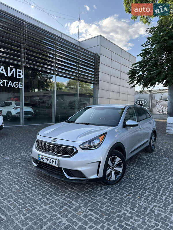 Kia Niro (2017)