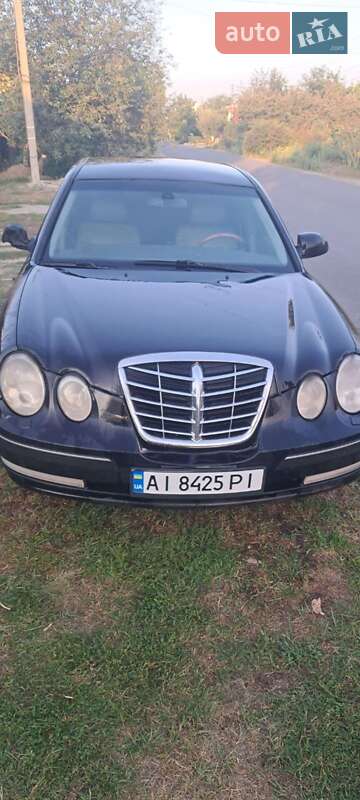 Kia Opirus (2005)