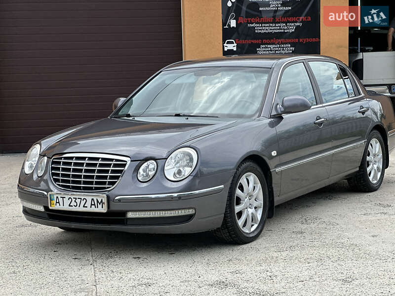 Kia Opirus (2007)