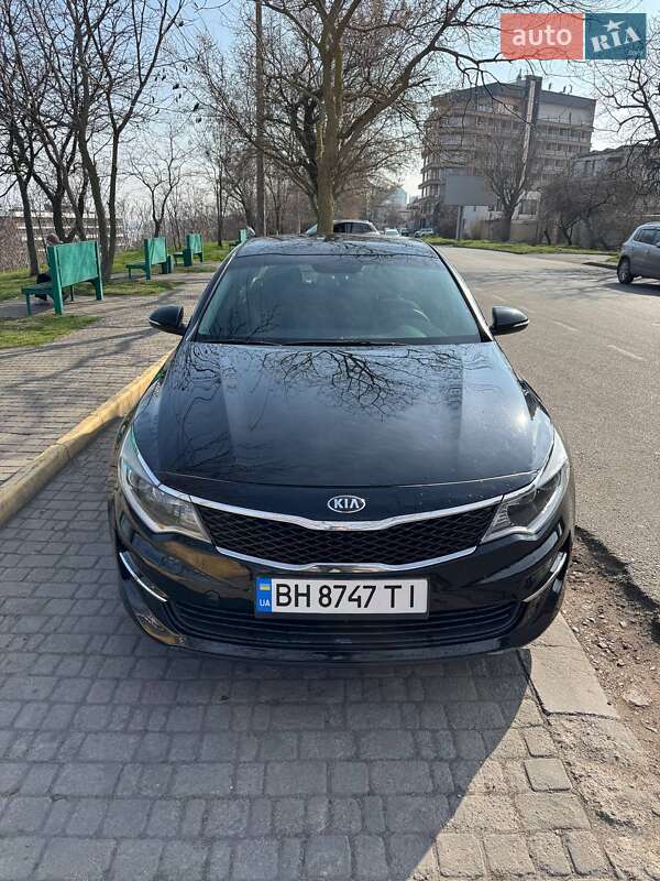 Kia Optima (2016)