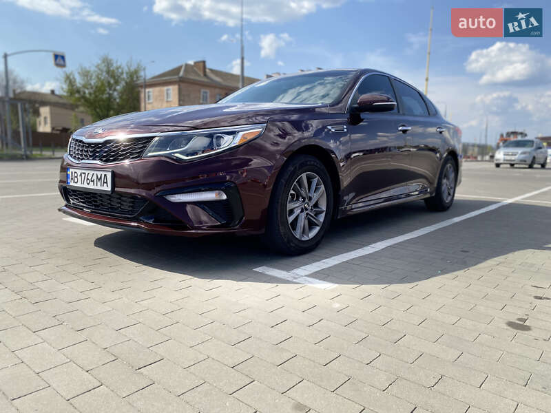 Kia Optima (2019)