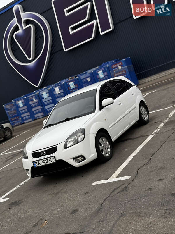 Kia Rio (2011)