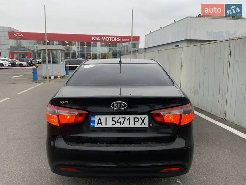 Kia Rio (2012)