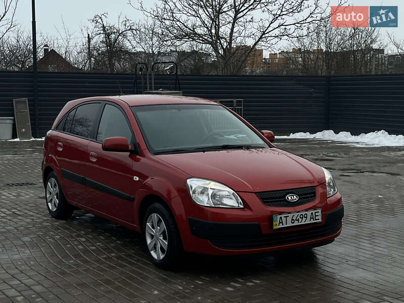 Kia Rio (2006)