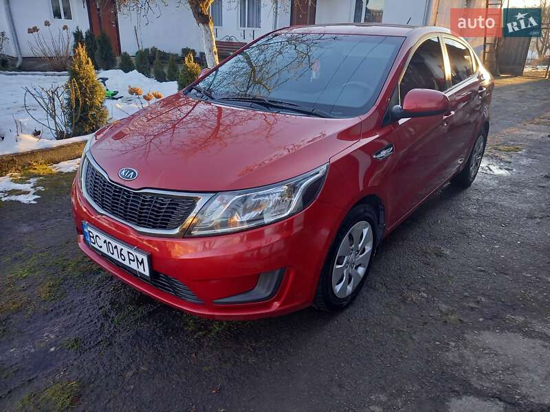 Kia Rio (2012)
